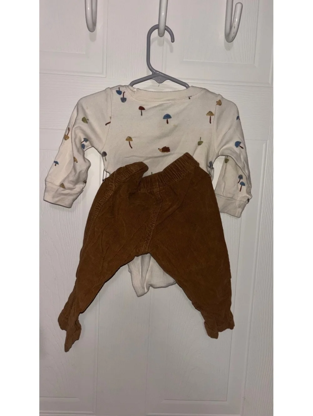 Carter's Baby 2-Piece Outfit Set 12 Months - Mushroom Print Bodysuit & Brown Rib